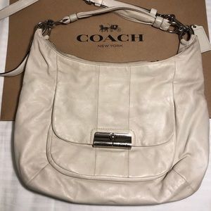 COACH Kristin Leather Hobo Handbag 👛